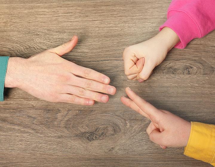 Taş Kağıt Makas Nasıl Oynanır?